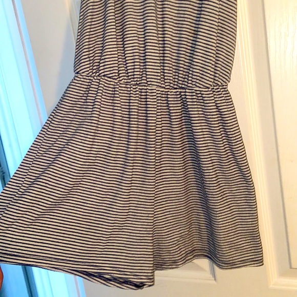 Romper 🌺 - Picture 2 of 3